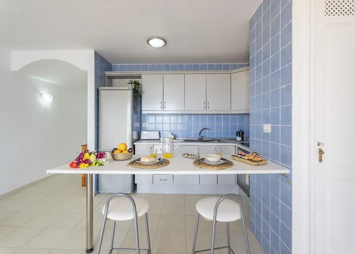 Brisas Chasna 2 * Адехе