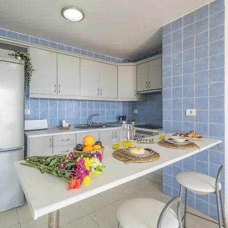 Brisas Chasna 2 Apartment